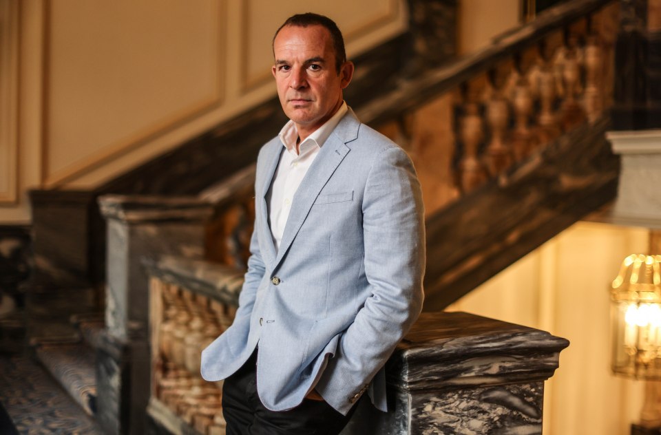 Martin Lewis' MoneySavingExpert has urged shoppers to be wary of buying gift cards