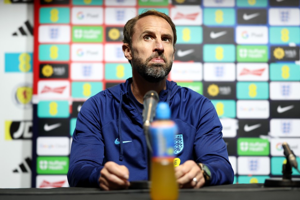 Gareth Southgate has warned England over the hostile Hampden Park atmosphere