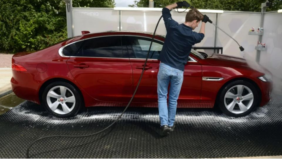 Adam Eaton revealed the easy-to-follow steps to give your car a pristine look