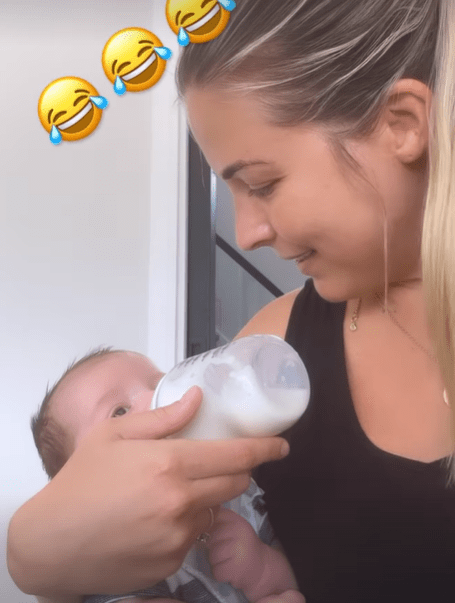 Gemma Atkinson is now bottle feeding her son