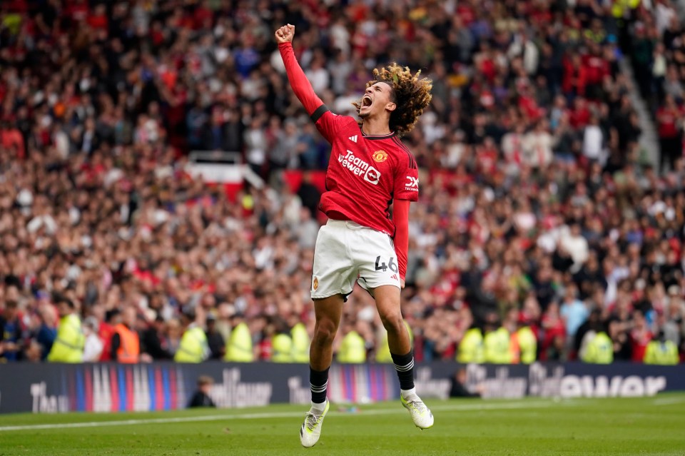 Mejbri gave a big celebration despite the scoreline