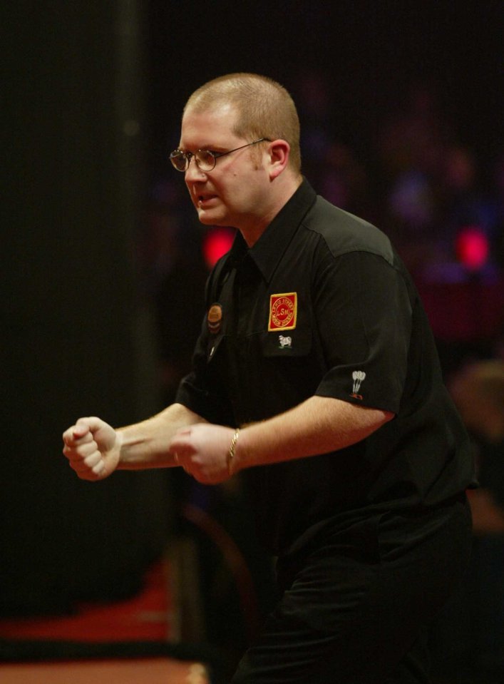 Ritchie Davies reached the final of the 2003 BDO World Darts Championships