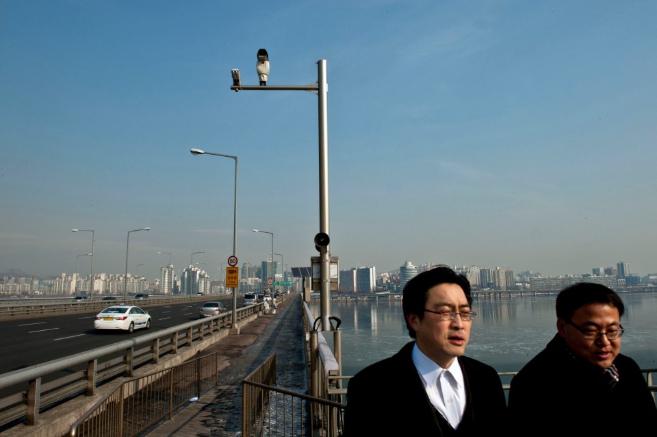 CCTV cameras were installed to monitor Mapo Bridge