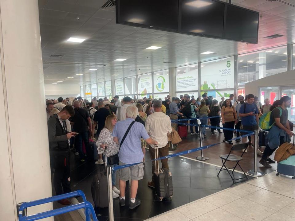 Lengthy queues clogged up at Glasgow Airport amid extra security checks