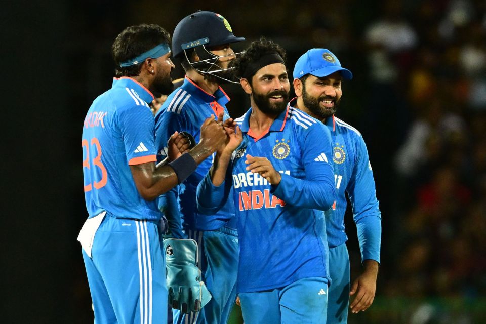 Sri Lanka's 13 match ODI winning streak was ended by India's good bowling