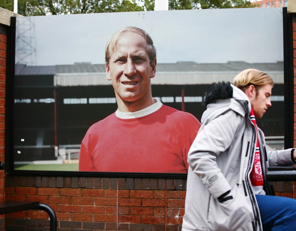 Fans have joined in the tributes to the Man Utd and England legend