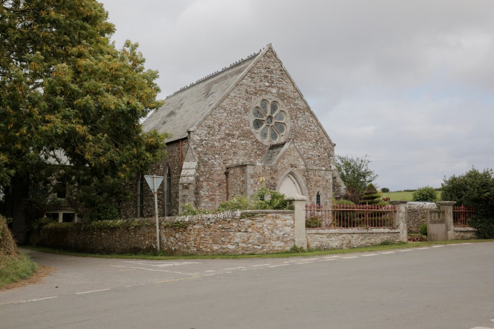 She was also seen speaking to a man near Ruan High Lanes Methodist Chapel