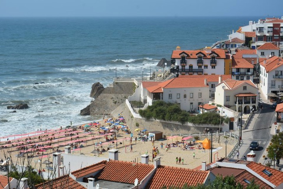 The area where Paul drowned is known for massive waves