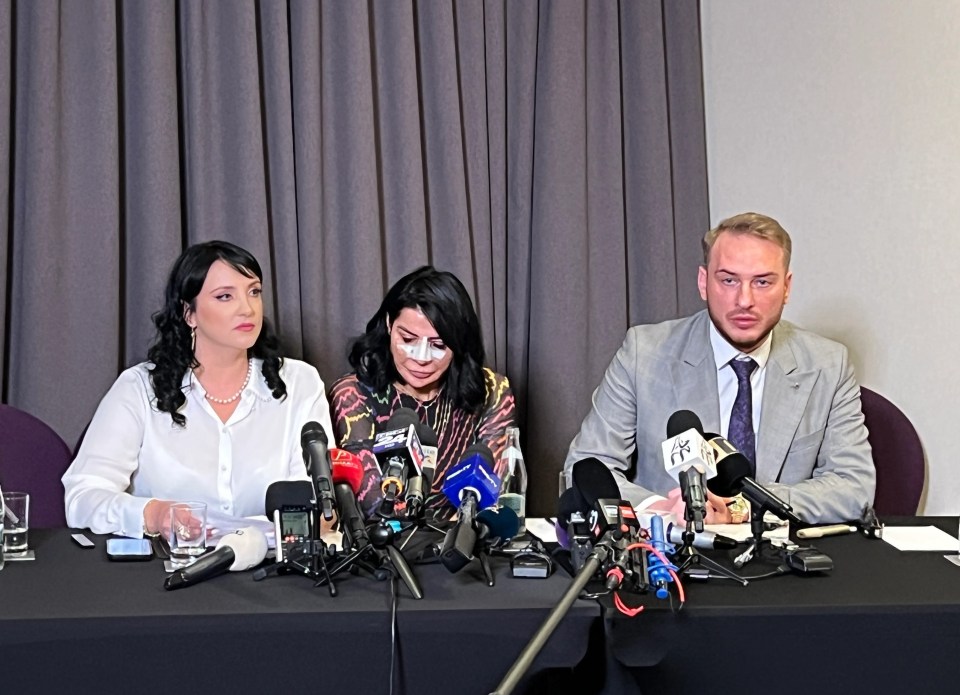 Andrew Tate press conference – The press conference was interrupted by Tate legal team and his PR, Mateea Petrescu, the one with the nose patch in the photos.