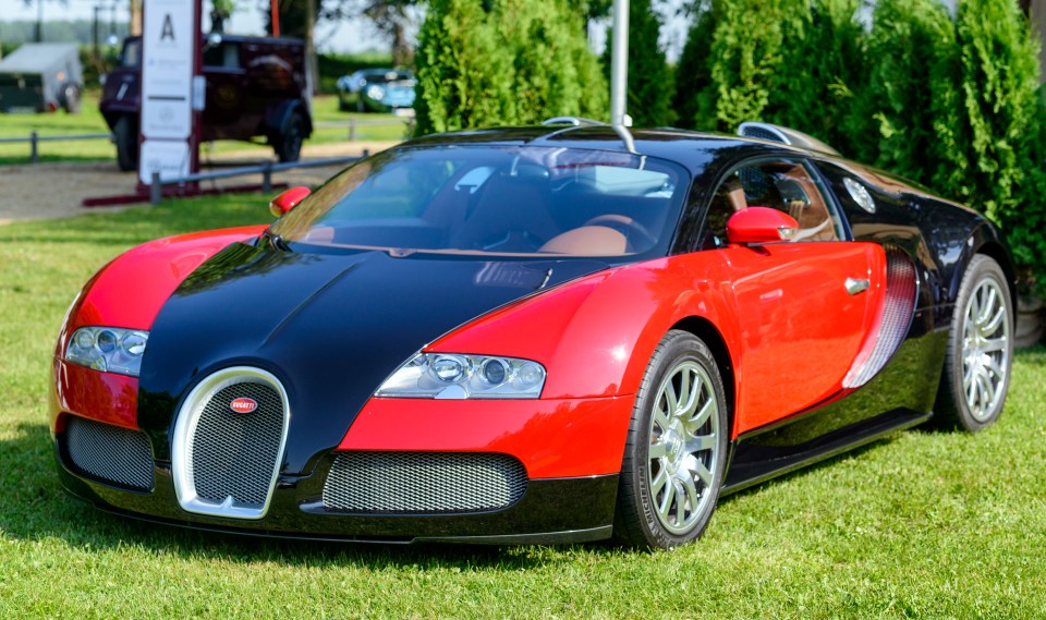 A collection of parts from a Bugatti Veyron are up for auction