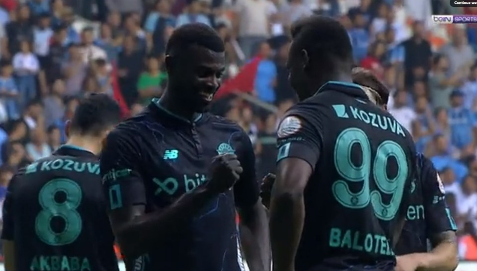 Adana Demirspor star Mario Balotelli found a creative way to settle a penalty