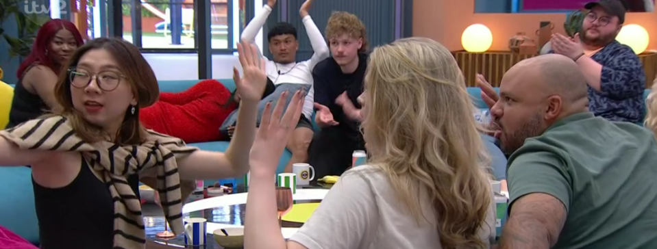 Housemates all clapped each time someone returned from the Diary Room