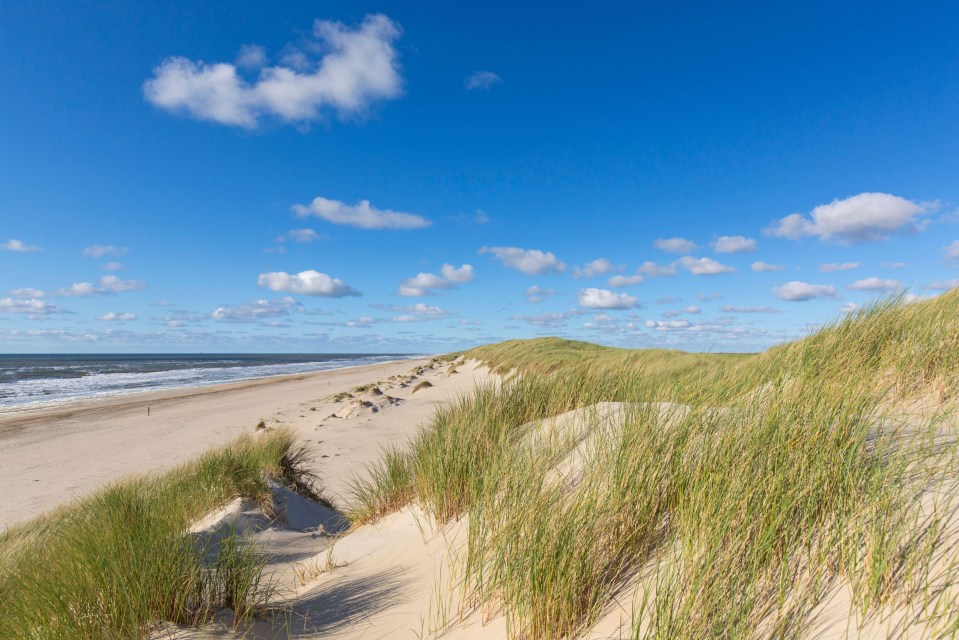 The island’s sandy beaches look almost like the Caribbean