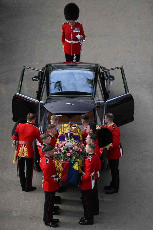 Vern, standing at the rear, says final rehearsals for The Queen's funeral were a disaster