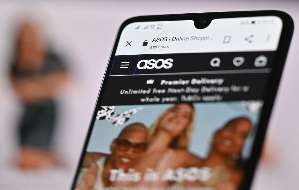 ASOS has relaunched its ‘Sample Sale’ site for a limited time only