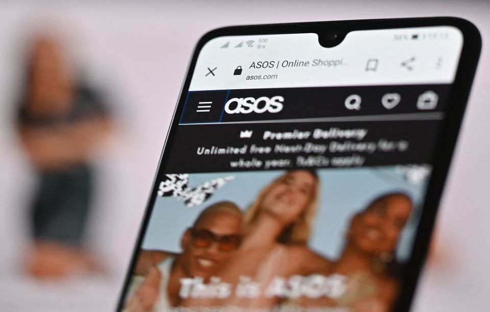 ASOS has relaunched its 'Sample Sale' site for a limited time only