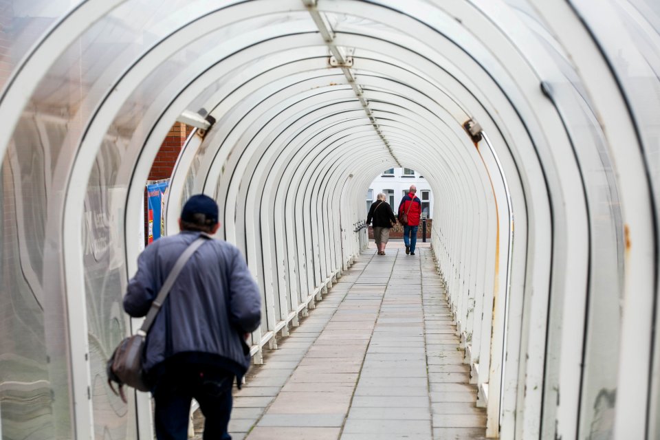 TripAdvisor has now lifted the comment ban for the perspex walkway