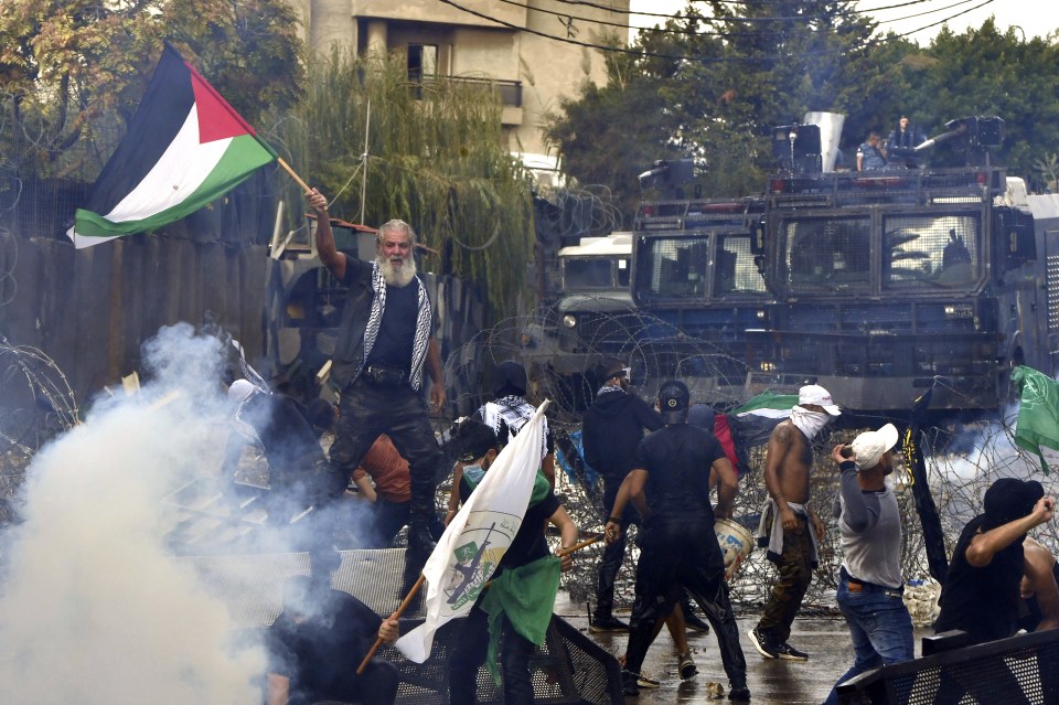 Brits were told by the Foreign Office to immediately get out of Lebanon as protests broke out over the war in Israel