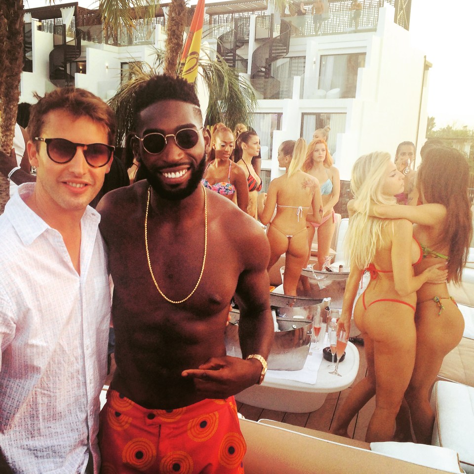 James Blunt  partying at Ibiza’s Hard Rock Hotel with rapper Tinie Tempah and bikini-clad women