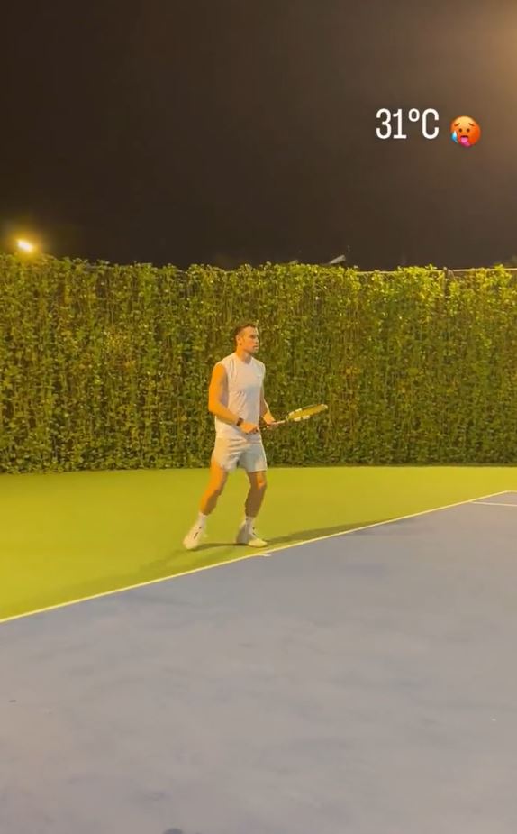 Bale in the video can be spotted on the tennis court