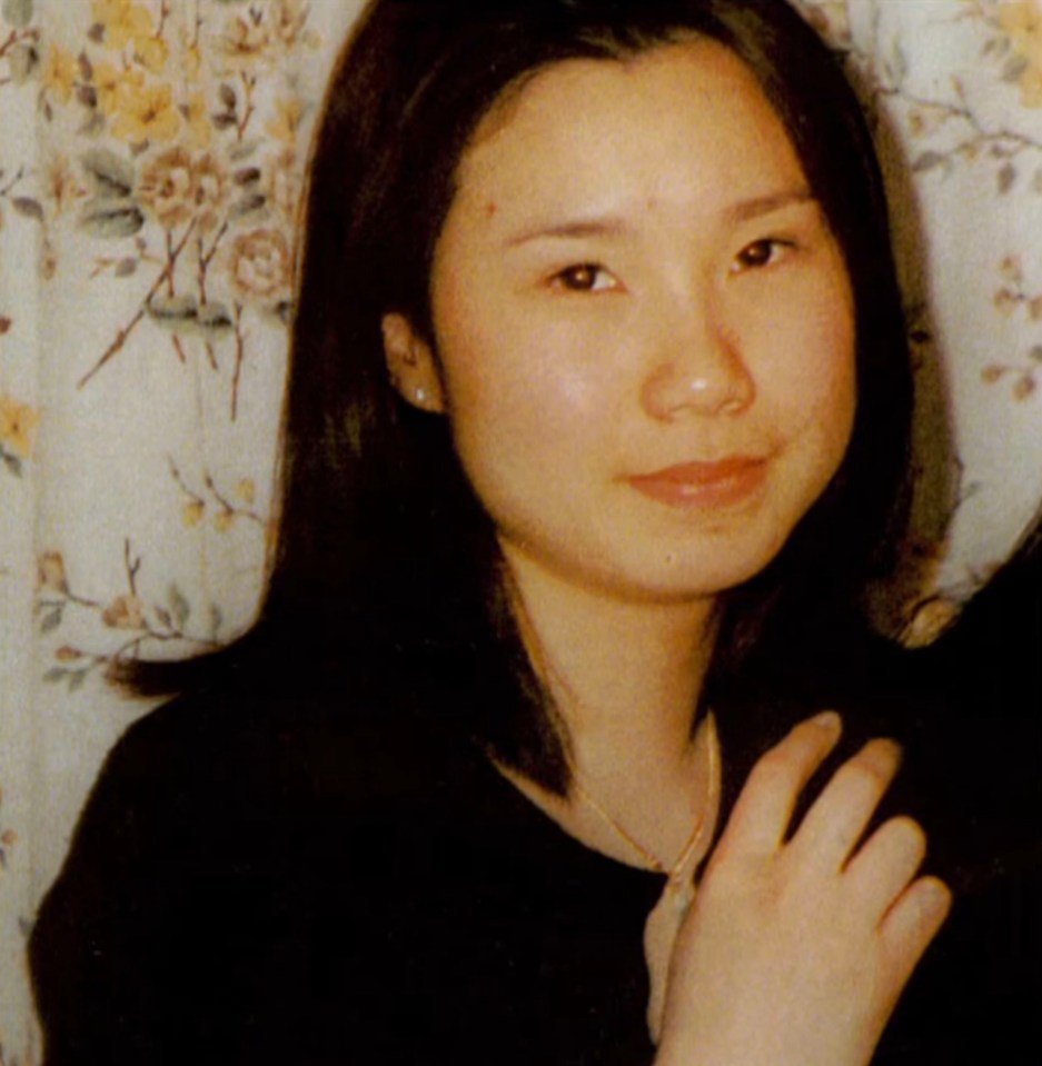 Cops have quizzed serial killer Levi Bellfield in a bid to find the grave of alleged victim Elizabeth Chau