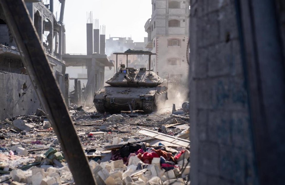 Israeli soldiers carry on with their ground operation in northern Gaza