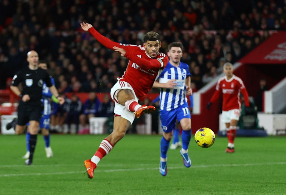 Nottingham Forest came close to an equaliser after Morgan Gibbs-White's penalty