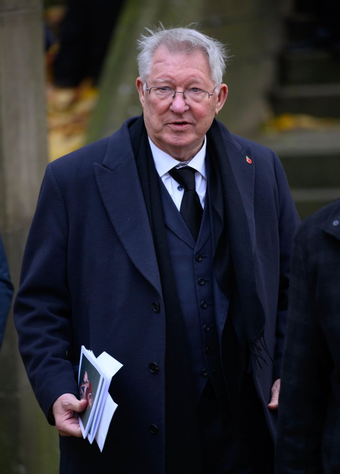 Sir Alex Ferguson among mourners leaving Sir Bobby funeral this afternoon