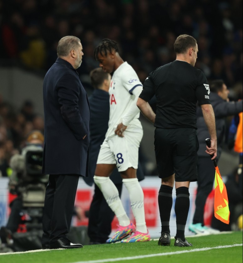 Ange Postecoglou blanked Destiny Udogie following his sending off