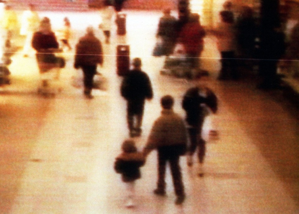 Jon Venables and Robert Thompson led the two-year-old out of the shopping centre