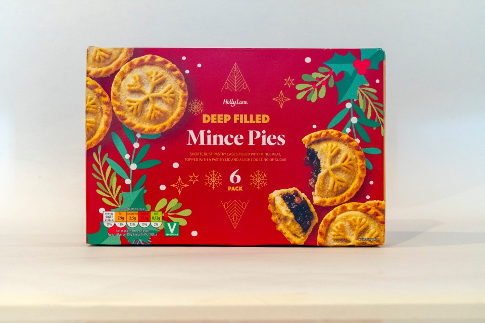 Rosie was left disappointed by Aldi's mince pies, even though they were cheap