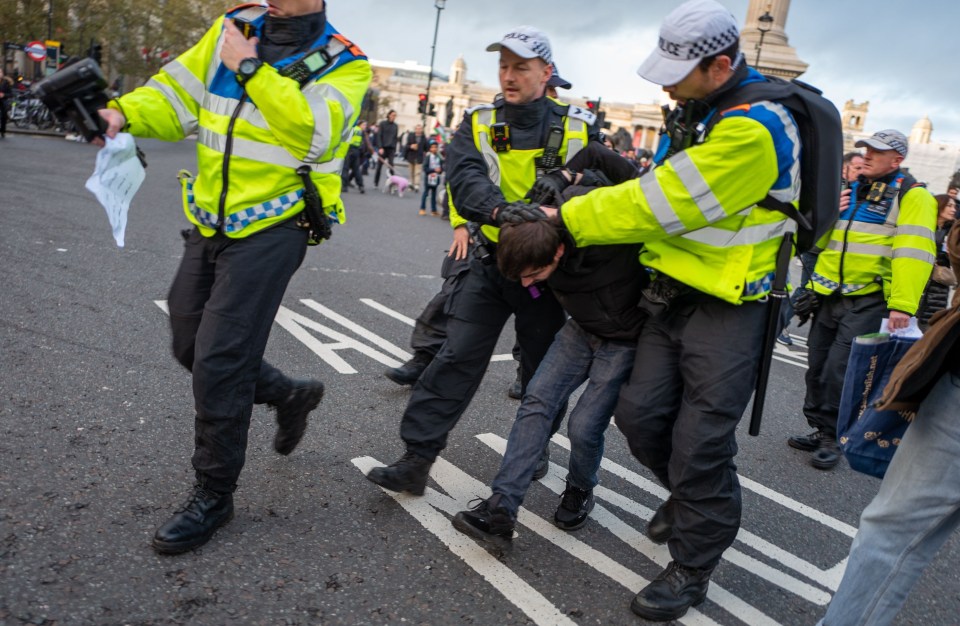 Police in the capital were criticised for their handling of the demonstrations with leaflets praising Hamas handed out by protesters