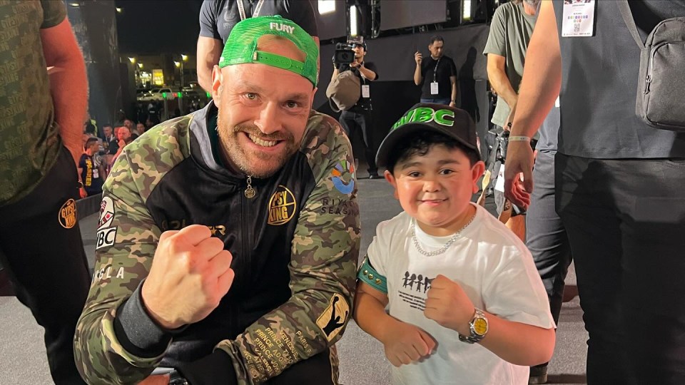 Current world champ Tyson Fury with Abdu Rozik