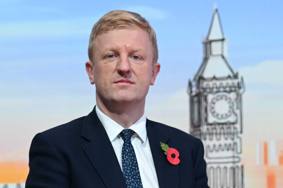 Oliver Dowden says UK is ready for war despite claims from former defence chiefs