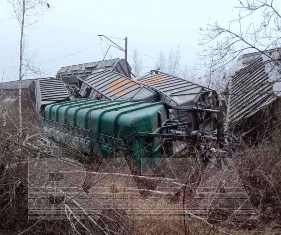 Nineteen carriages of a cargo train in Ryazan region, southeast of Moscow, were derailed after a major  explosion in a ‘sabotage attack’.