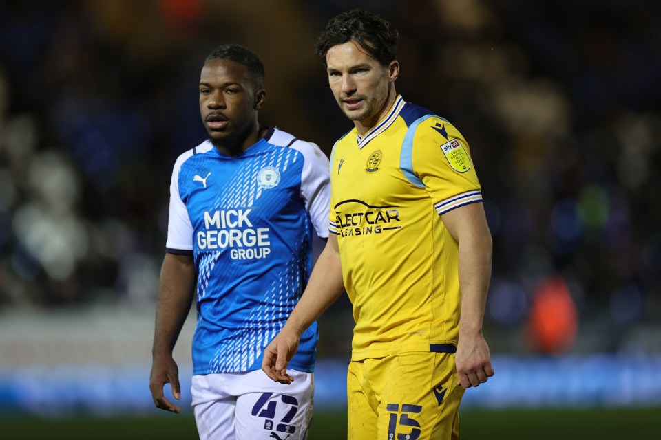 Drinkwater finished his career at Reading in the Championship