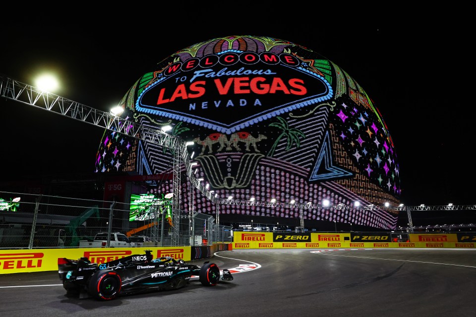 The Grand Prix passes some famous landmarks