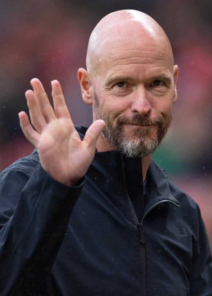 Erik ten Hag has hinted at his plans to get Man Utd three points over Everton