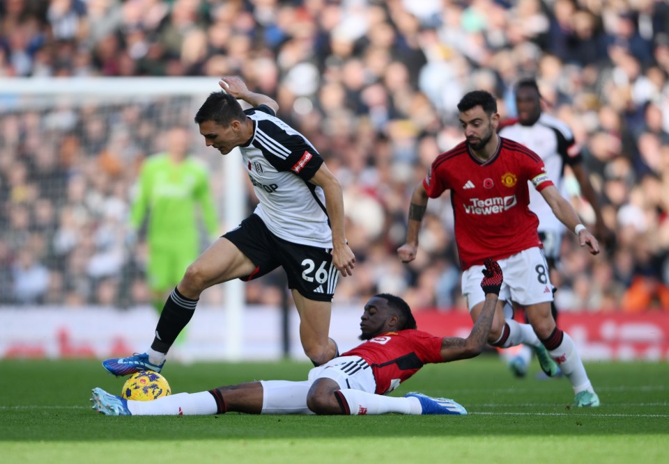 Fans missed the opening stages of Fulham vs Man Utd