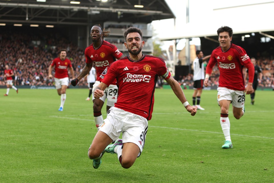 Bruno Fernandes scored an injury-time winner at Fulham