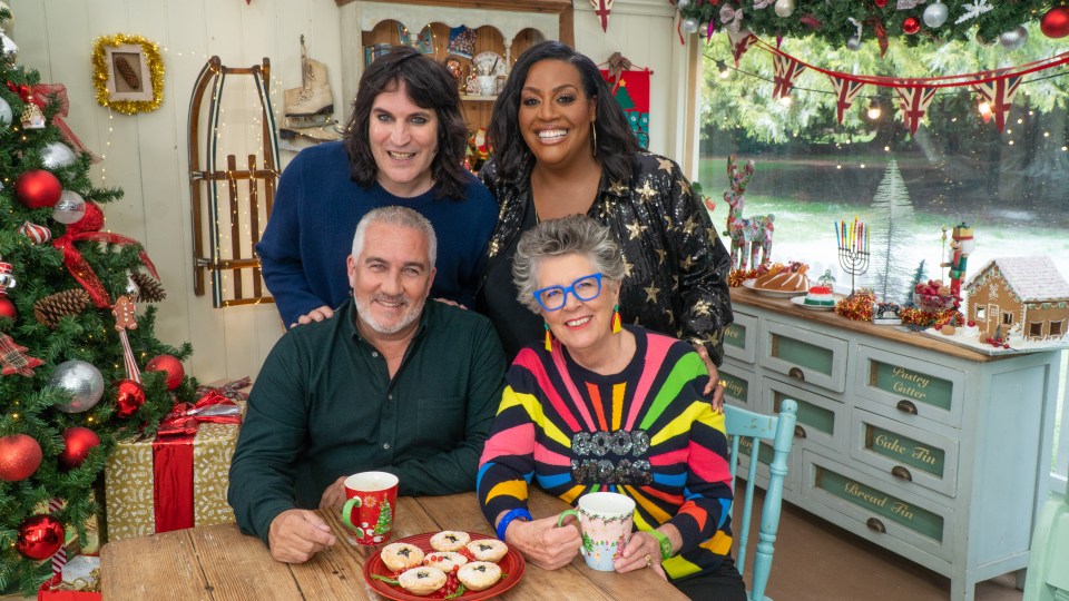 Noel, Paul, Alison and Prue welcome back a selection of contestants for Bake Off