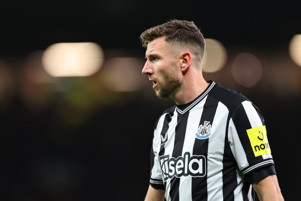 It is unclear whether it was really Paul Dummett and his Newcastle team-mates