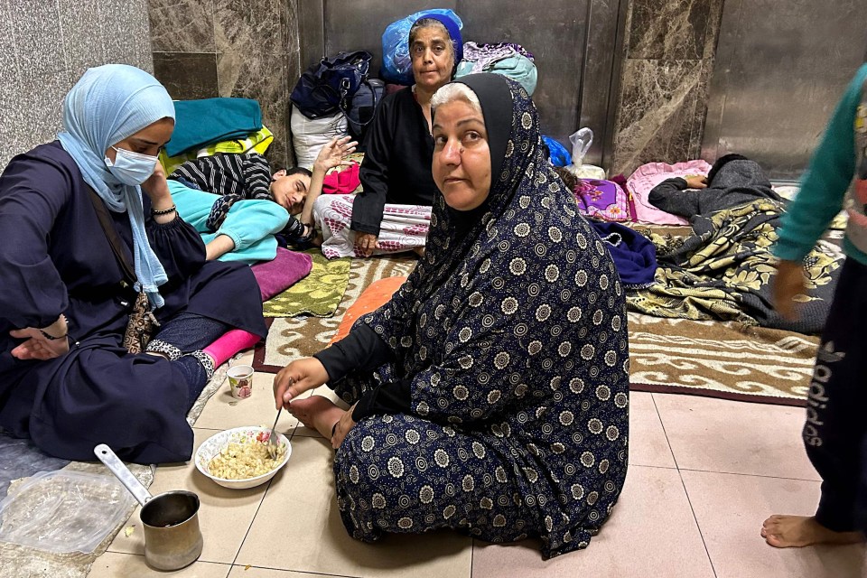 Hundreds of civilians are sheltering inside the al Shifa hospital that IDF forces attacked last night