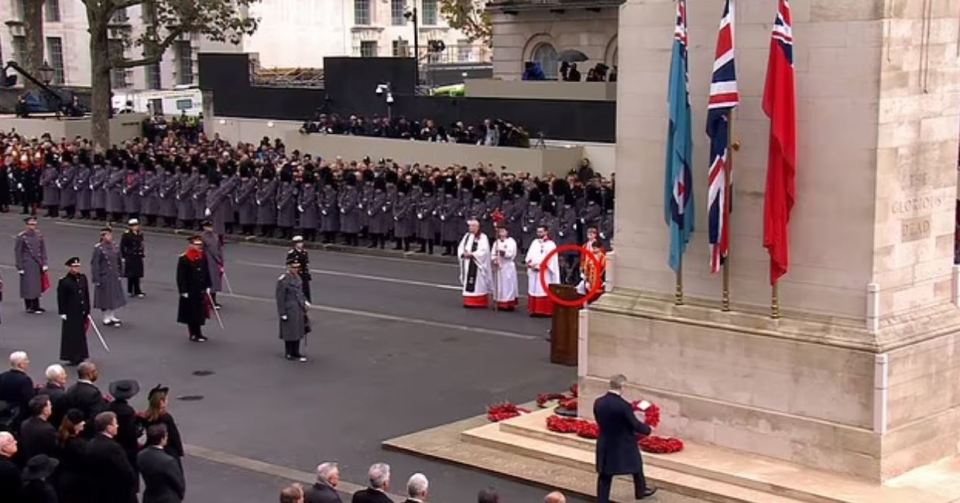 The shocking moment a solider dropped to the ground at the Cenotaph during the Remembrance Sunday service