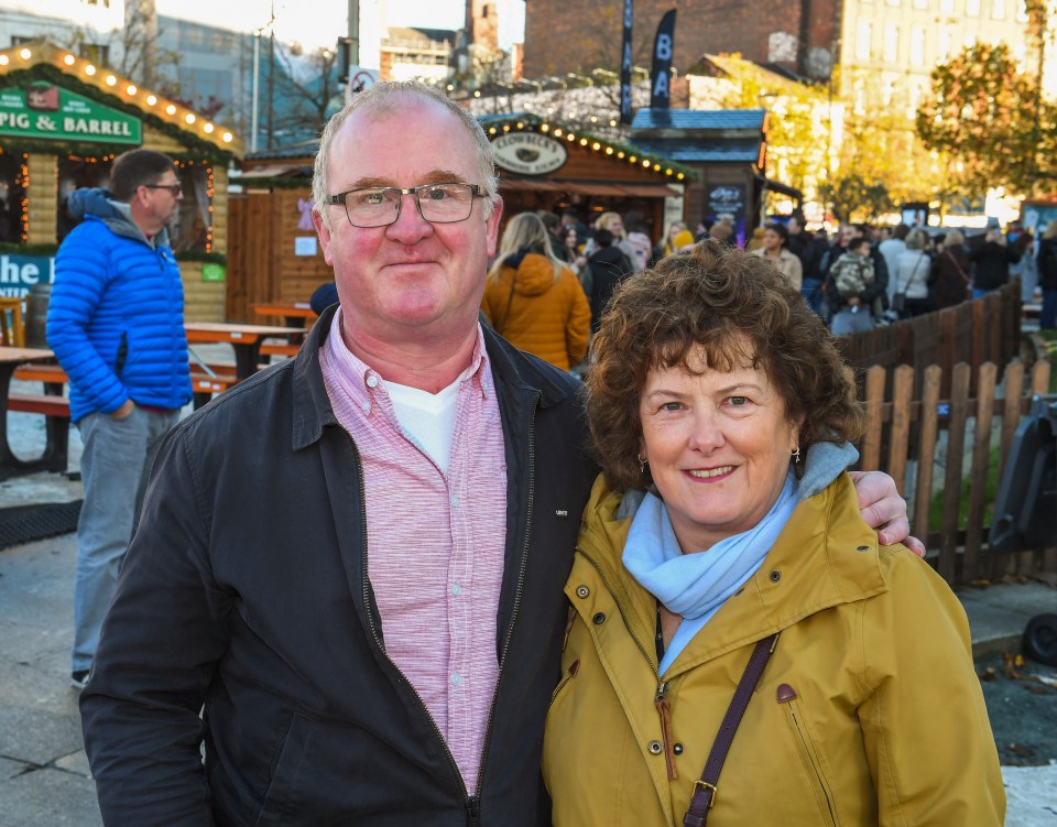 Lawrence and Bernie still praise the Christmas markets