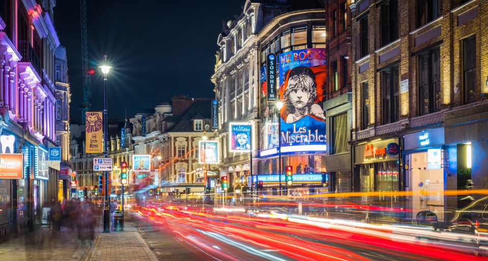 There's a huge West End flash sale on theatre breaks with hotel stays and tickets to Frozen, Lion King and Wicked from £79pp