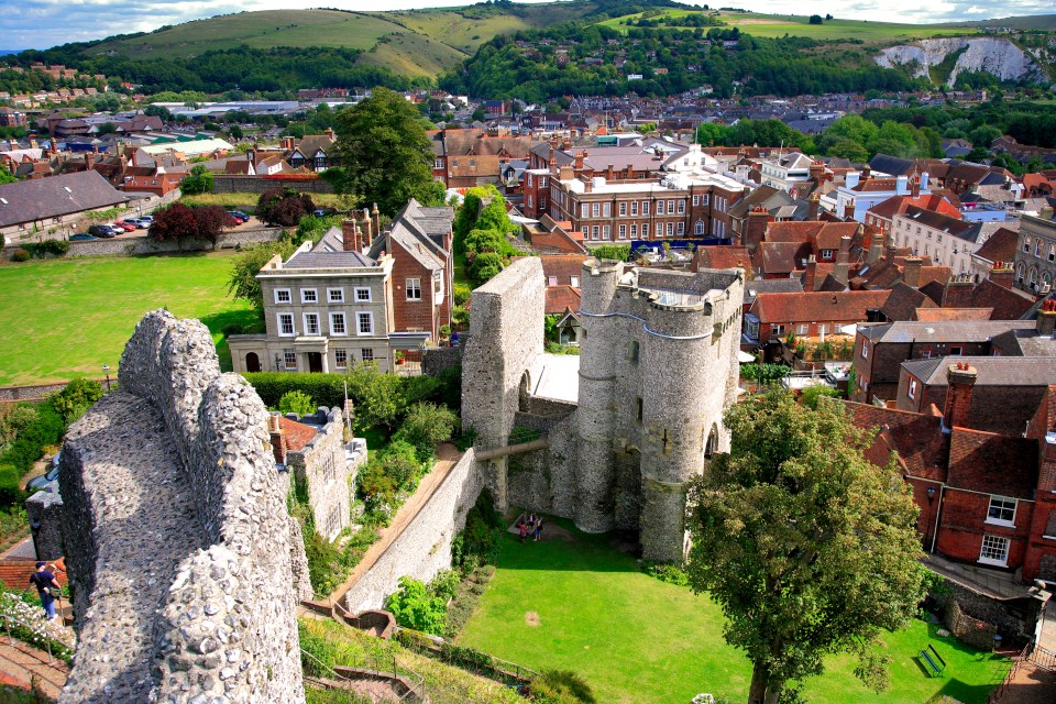 One of the town’s main sites is Lewes Castle – a 950-year-old castle built by the supporters of William the Conqueror after the Battle of Hastings