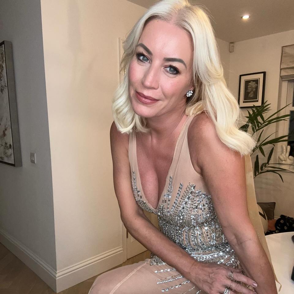 Denise Van Outen enjoyed a glamorous night out for the first time since her split