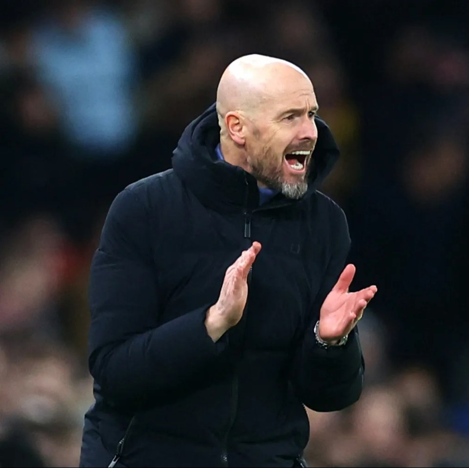 Erik ten Hag spoke with his players at 2-0 down to Aston Villa