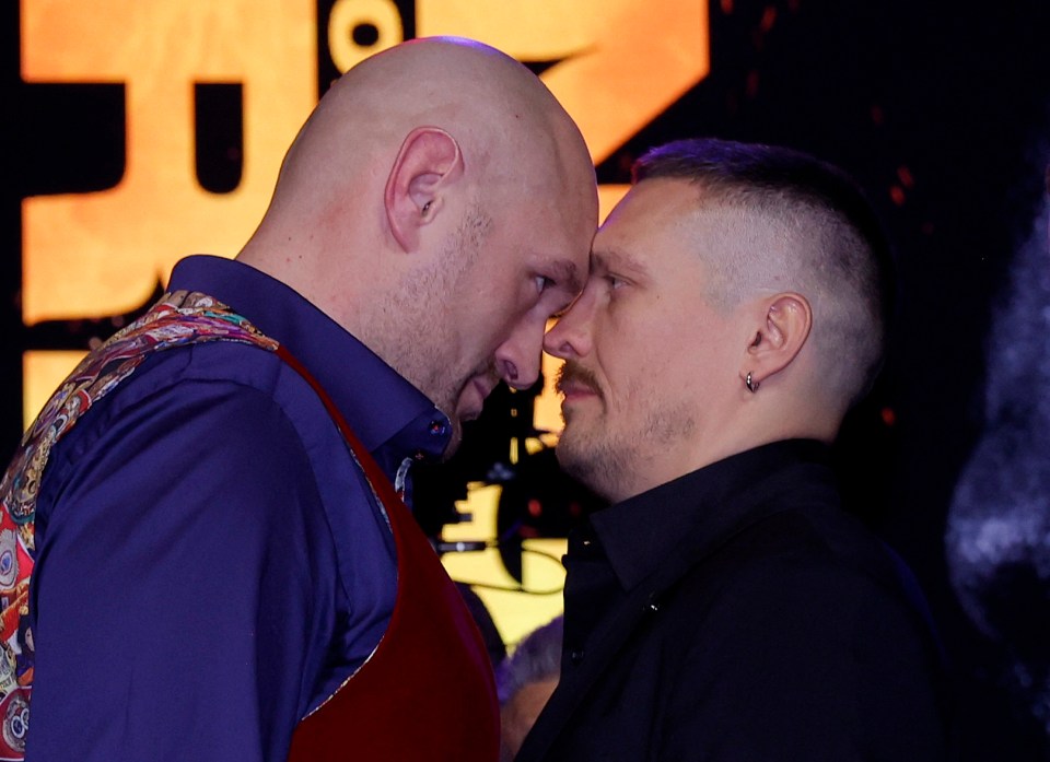 Tyson Fury and Oleksandr Usyk facing off